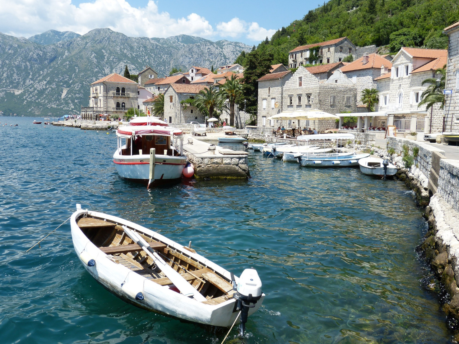 Flüge nach Kotor buchen – Segeln in Montenegro