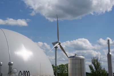 ketzin4 - Test für Energiewende: erstes Kleinwindrad im Netzgebiet von E.DIS in Brandenburg und Mecklenburg-Vorpommern